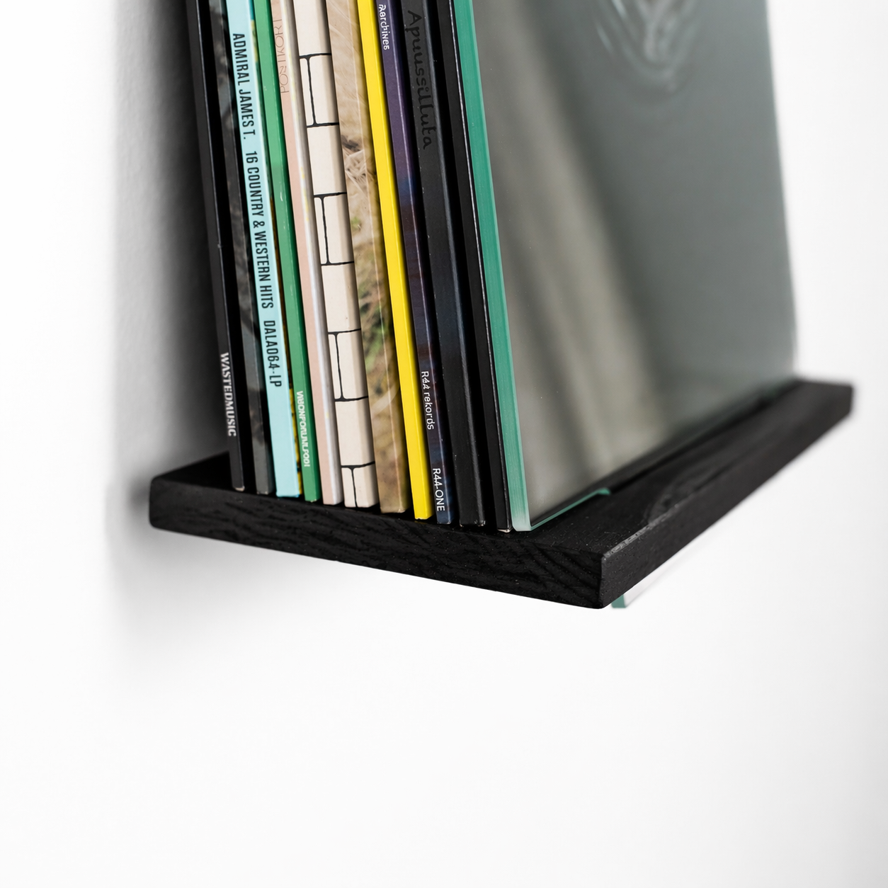 multi-vinylopbevaring-sort-detalje.jpg